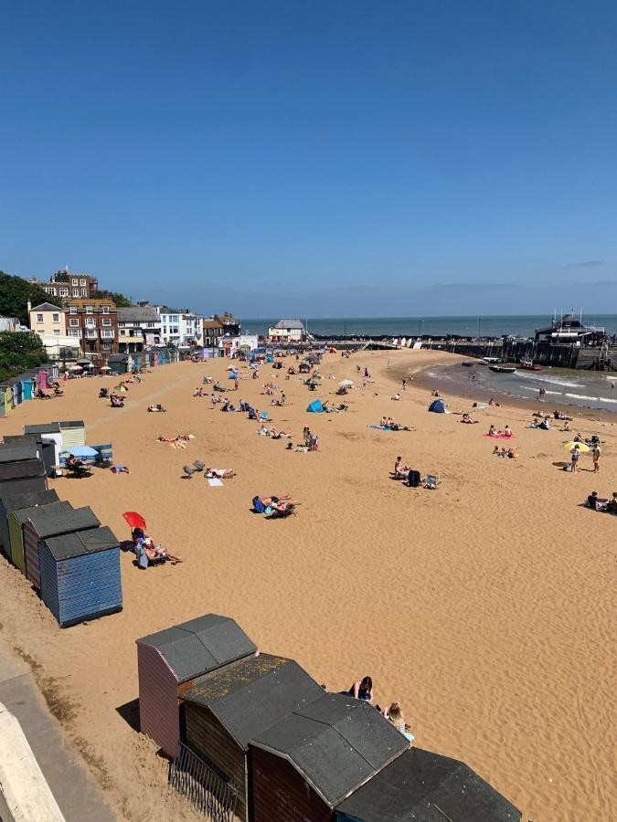 Pierremont En-Suite Rooms Broadstairs Kültér fotó